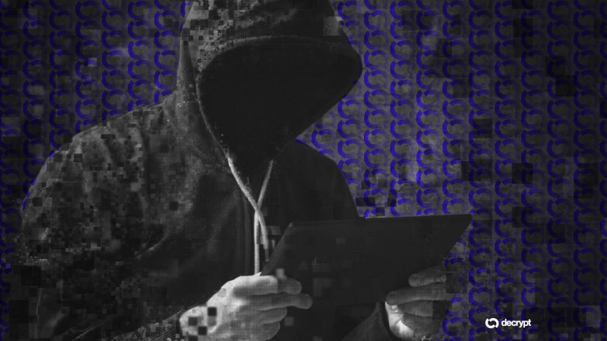 Scammer Lost $4.8M in Bitcoin to Tampered Ledger Wallets: Chainalysis