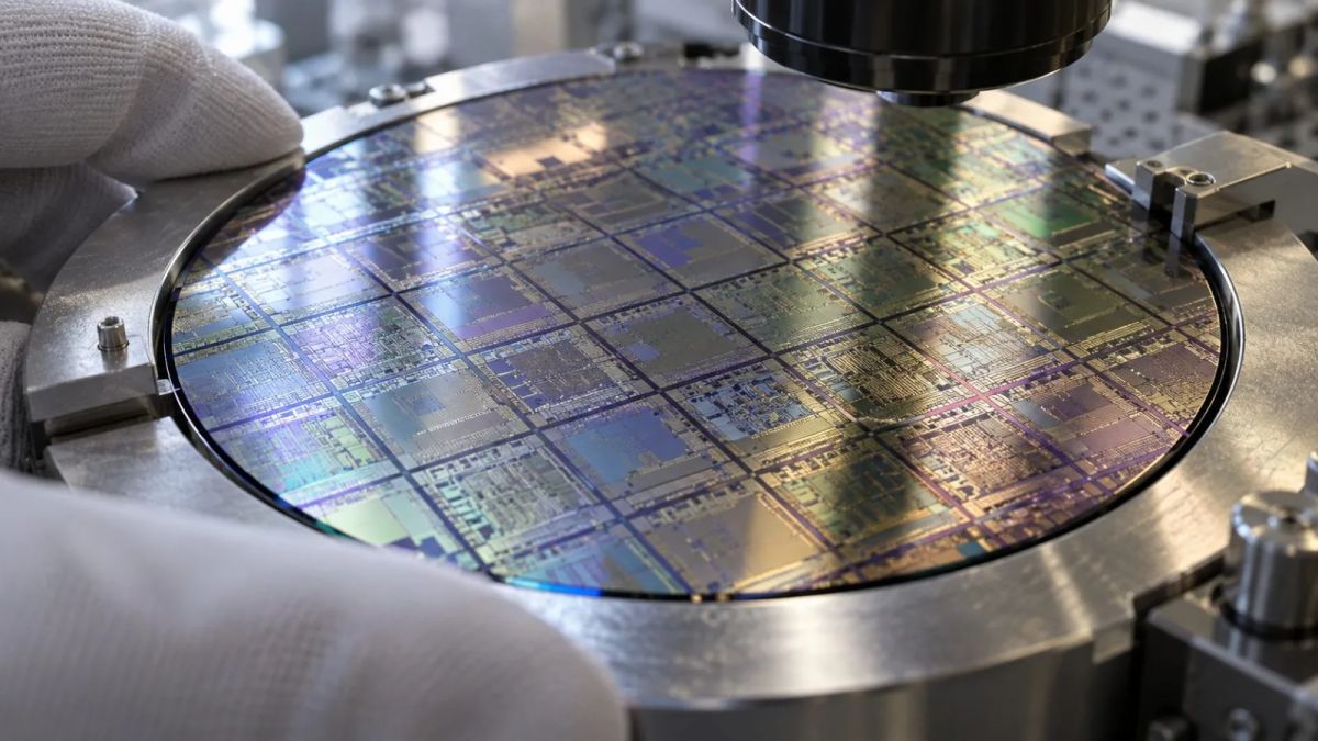 Samsung, SK Hynix Upgrade China Plants as NAND Competition Rises