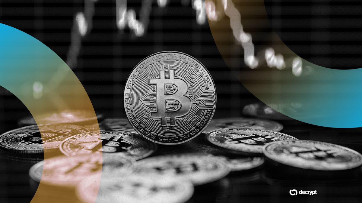 Bitcoin ETFs Snap Two-Week Losing Streak Despite Late-Week Slide
