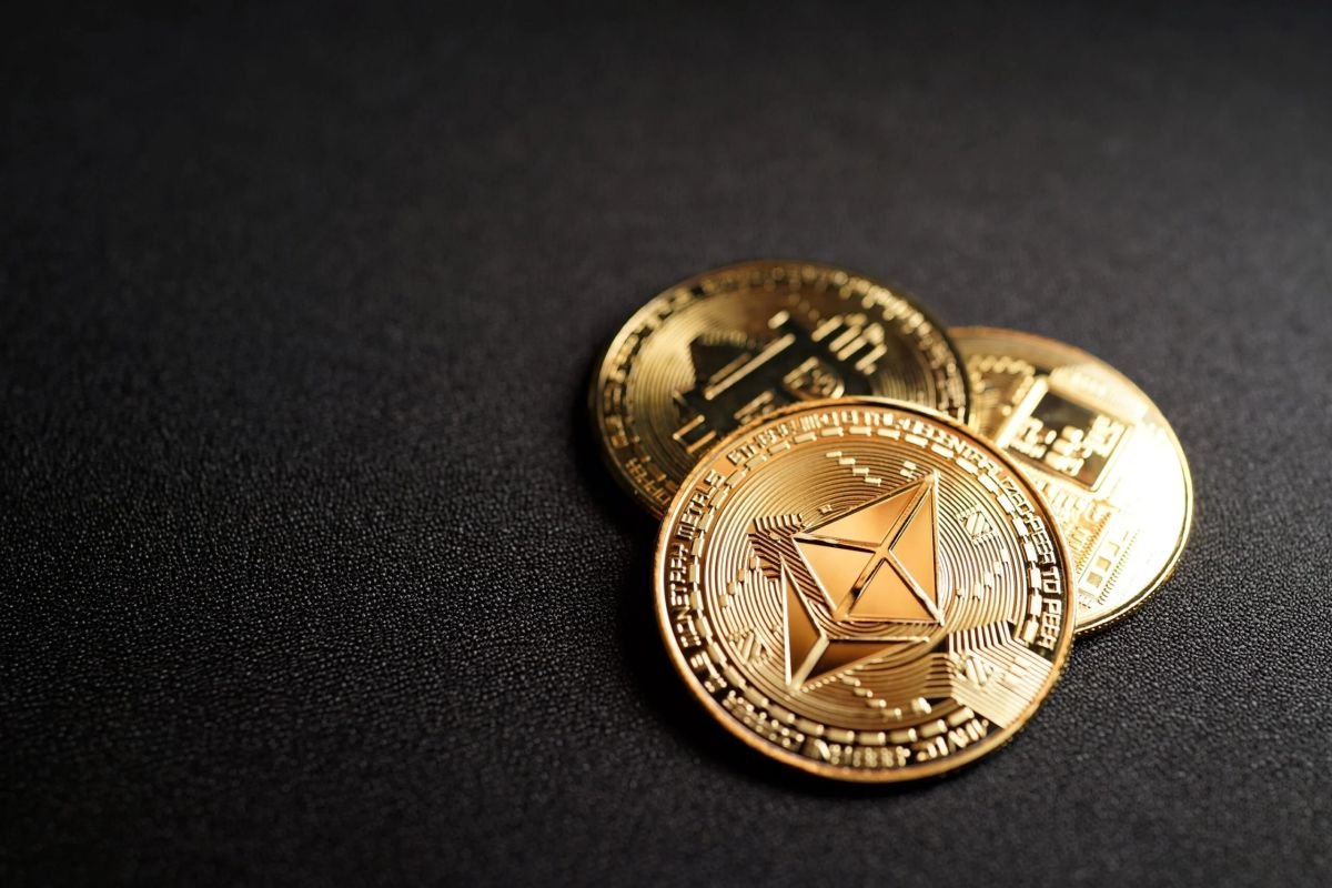 Ethereum Staking Statistics 2026: Yields, Validators, Queues and Institutions