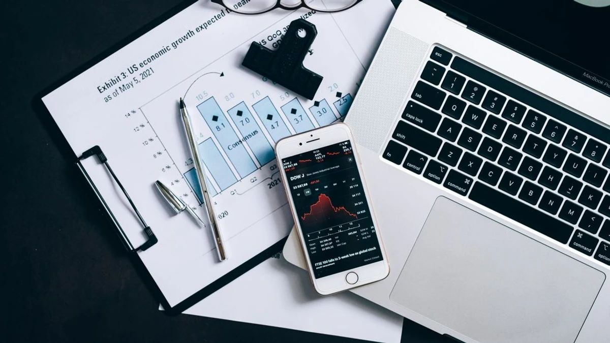 BlackRock Sees $39.3B in Tokenized RWAs Onchain, Questions