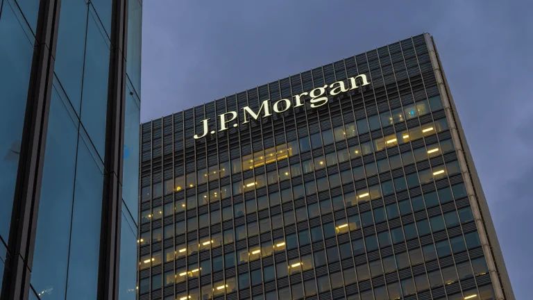 JPMorgan and Wall Street Giants Block AI Agents Over Security Fears