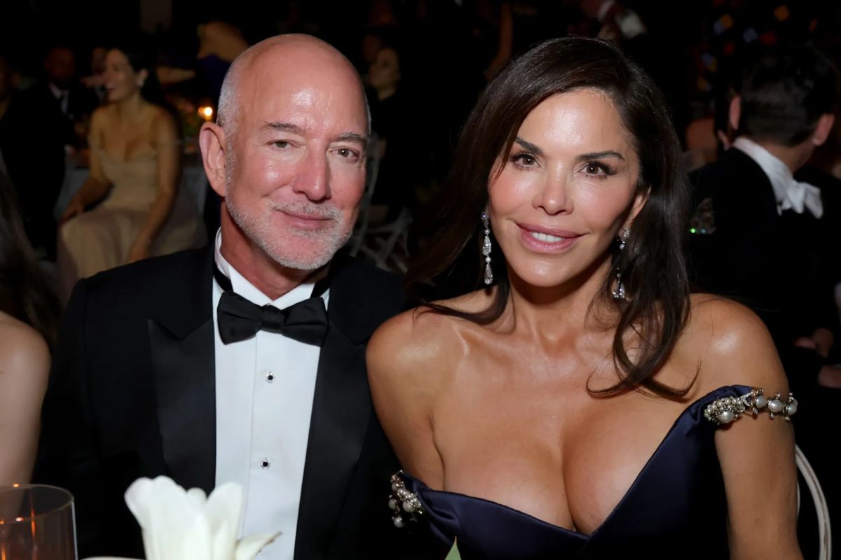 The Bezos Earth Fund has given away $2.4 billion. Jeff Bezos and Lauren Sánchez Bezos’ latest $100M bet is saving species on the edge of extinction