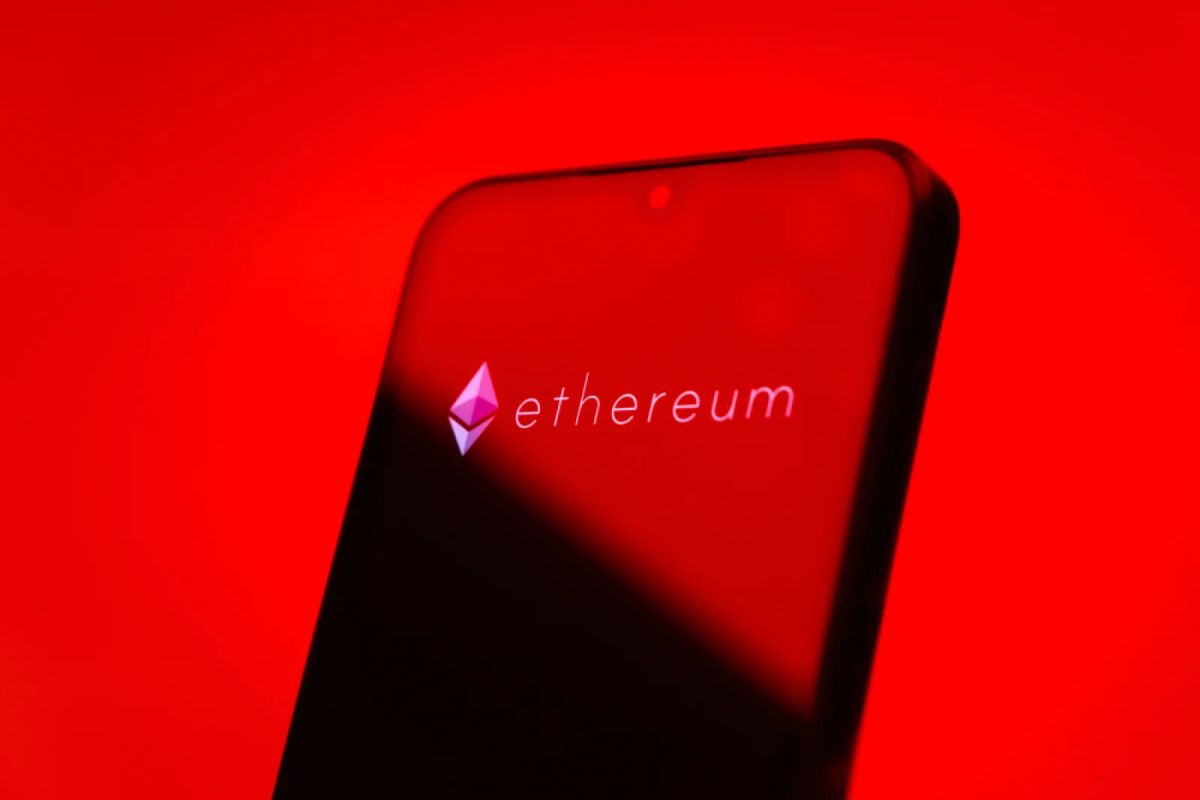 Stolen Ethereum (ETH) Appears on Market: $32 Million Moved