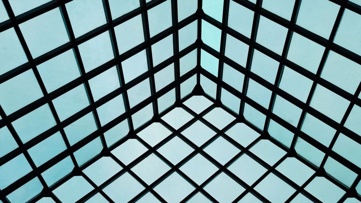 Arthur Hayes Offloads $28.8M in Tokens, Sparking Market