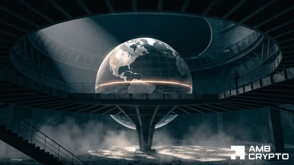 Worldcoin’s October slide: AI hype isn’t enough to hold $0.50