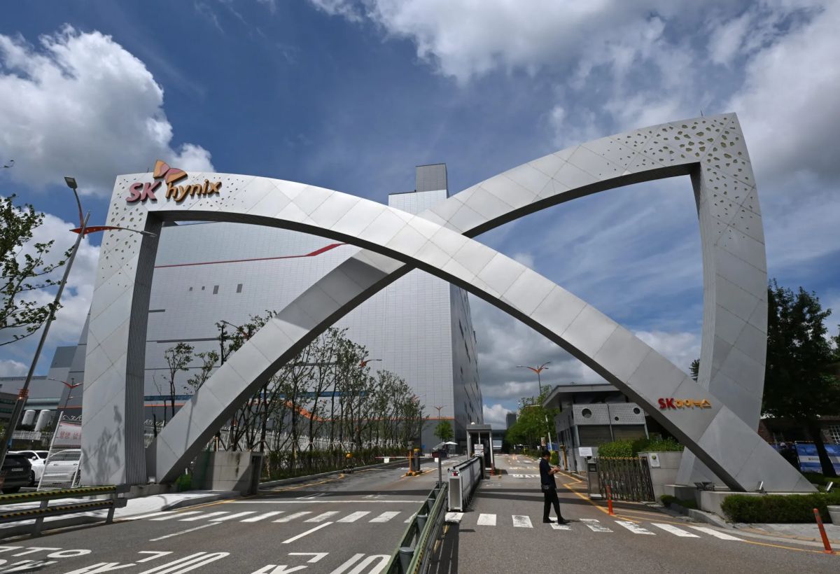 SK Hynix says the memory-chip shortage will last until 2030—and more than half its production is booked for the next two years
