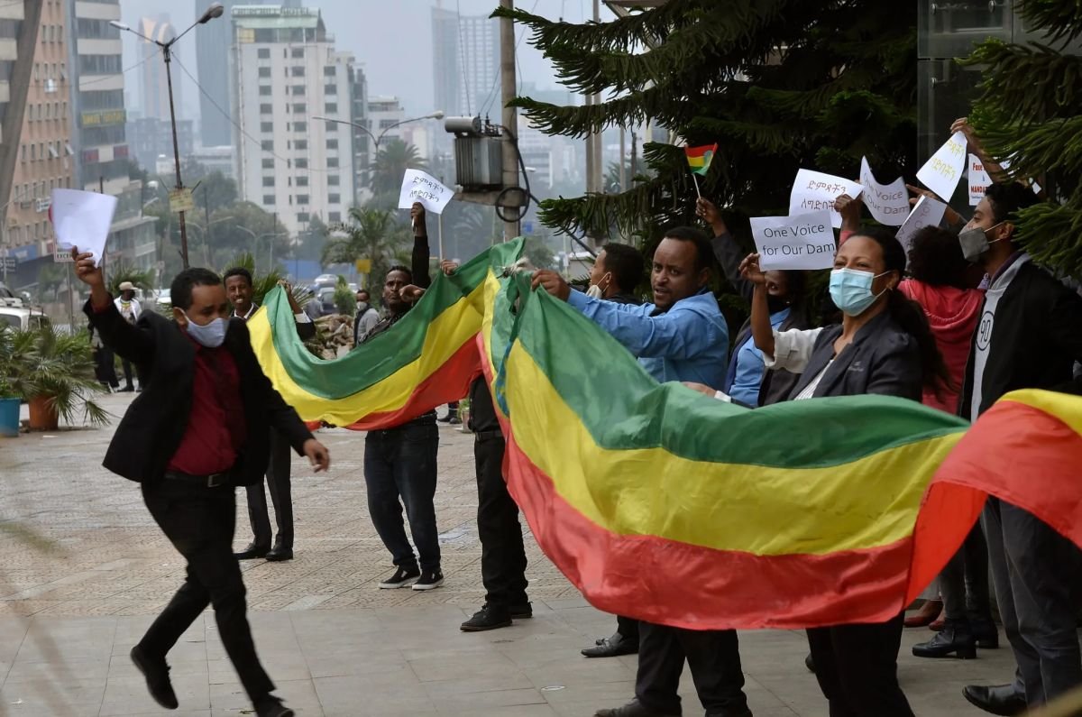 Ethiopia’s prime minister won a Nobel Peace Prize for making peace with Eritrea. Now the former allies could go to war
