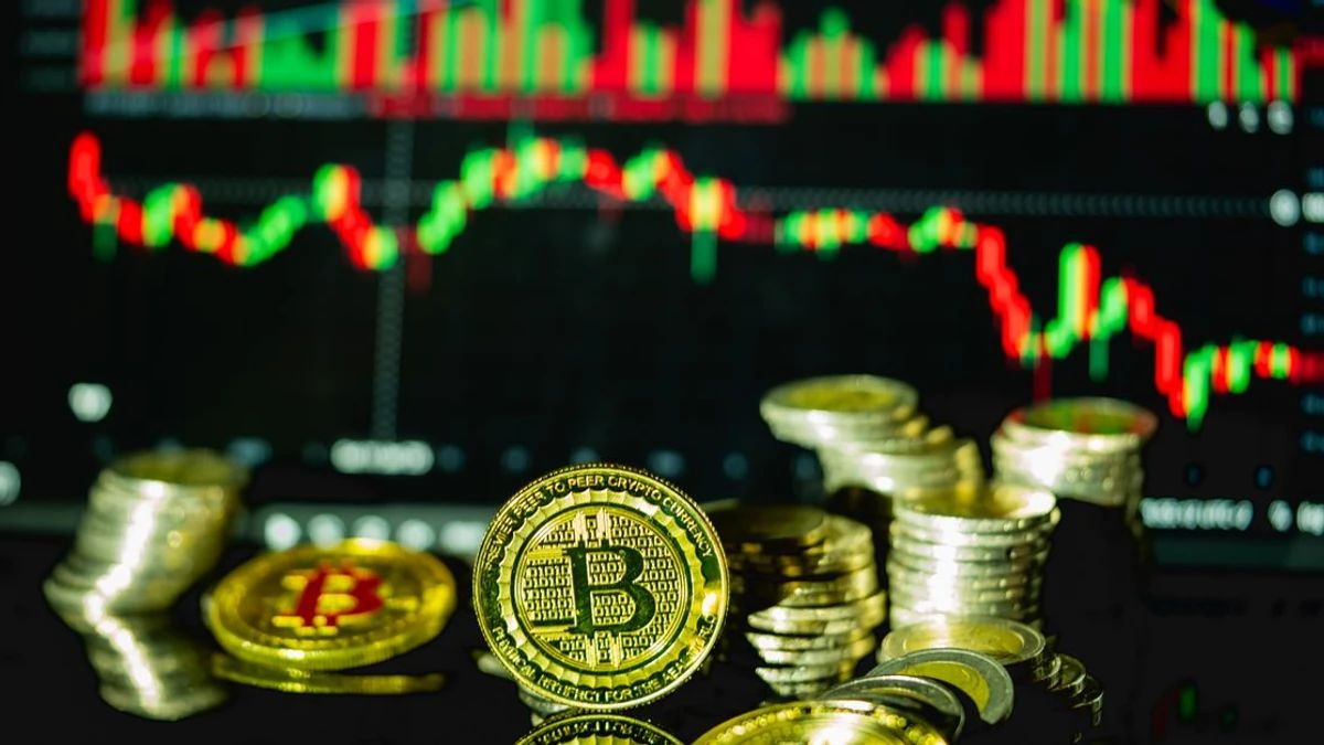 Bitcoin ETFs Experience $635M in Net Outflows on October 22