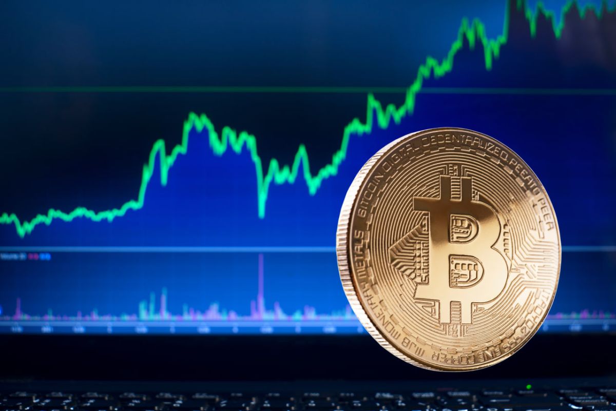Strive Passes MARA With 6,182 BTC Buy, Eyes $1B More