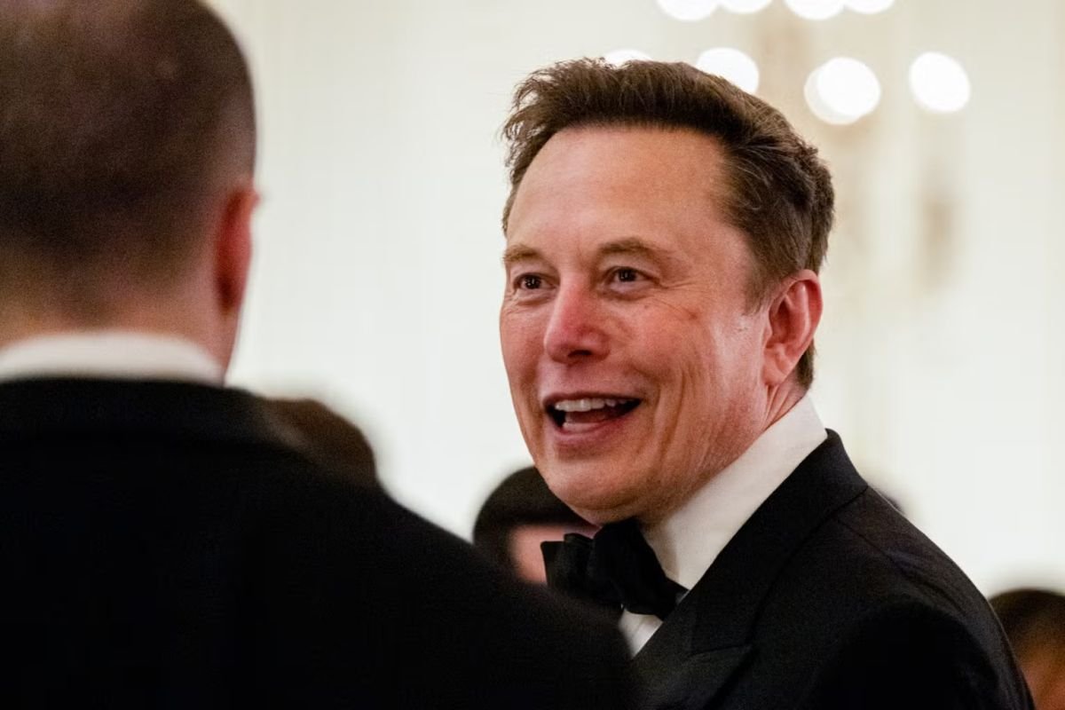 Elon Musk makes this bold SpaceX promise to every American child