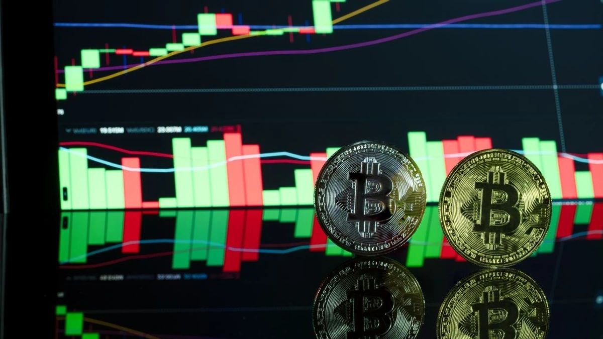 XRP Reserves Hit 11.81B as Binance Leverage Unwinds