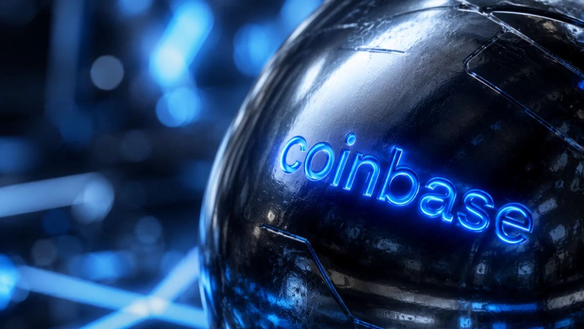 Coinbase lists RLUSD stablecoin, aims to challenge Kraken’s US market share
