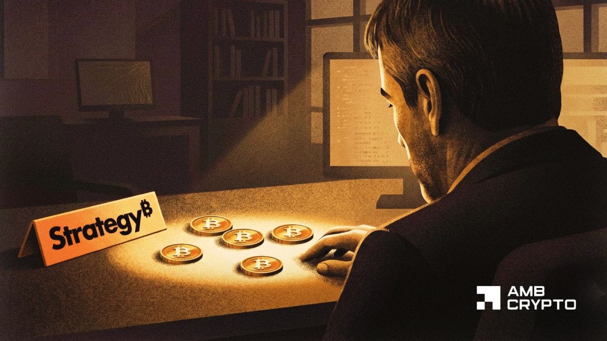 Strategy’s STRC nears $100 – Will Michael Saylor resume Bitcoin buys?