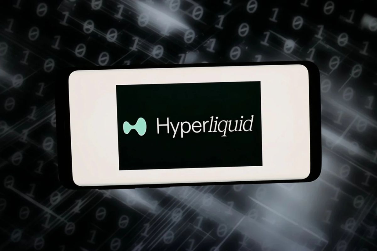 Hyperliquid (HYPE) Burns Nearly 5% of Token Supply as Lifetime Revenue Hits $1.38 Billion