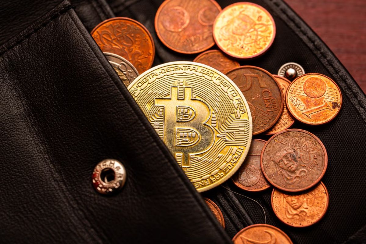 Bitcoin's $350,000 price target comes with a terrifying warning, analyst says