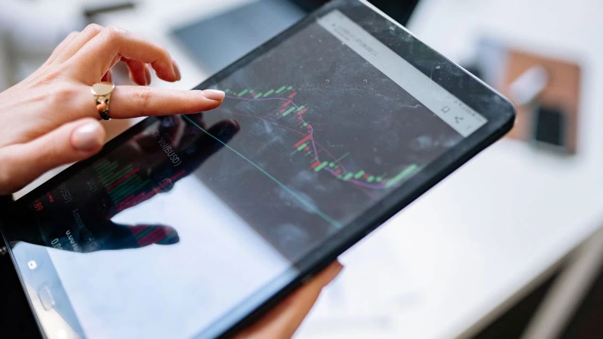 Glassnode Insights: Bitcoin Speculation Dips as Traders