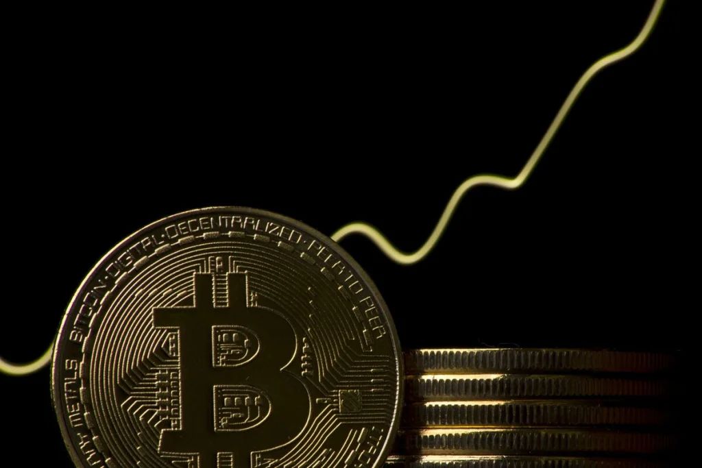 Is Bitcoin’s Historic Cycle Coming to an End? A Critical Warning from Alphractal for the Next 20 Days