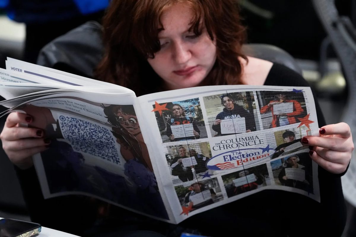 It’s not just journalists suing Trump over White House media bans anymore. Now their readers are too