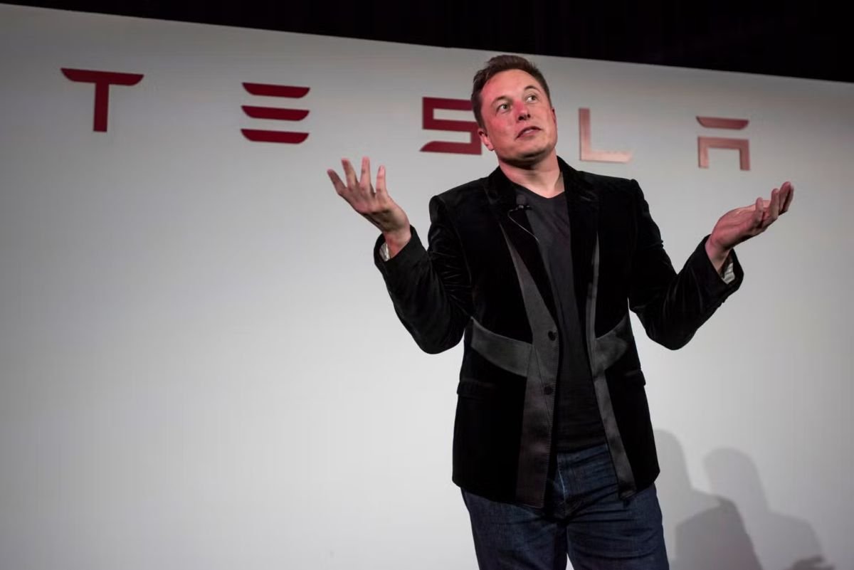 Sam Altman has kind words for Elon Musk’s flying car