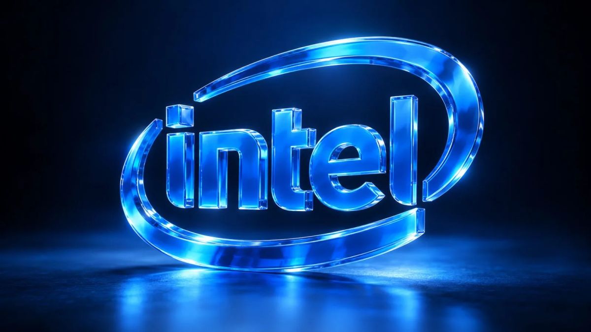 Intel Shares Fall 27% Before Open on Weak Fourth-Quarter Outlook
