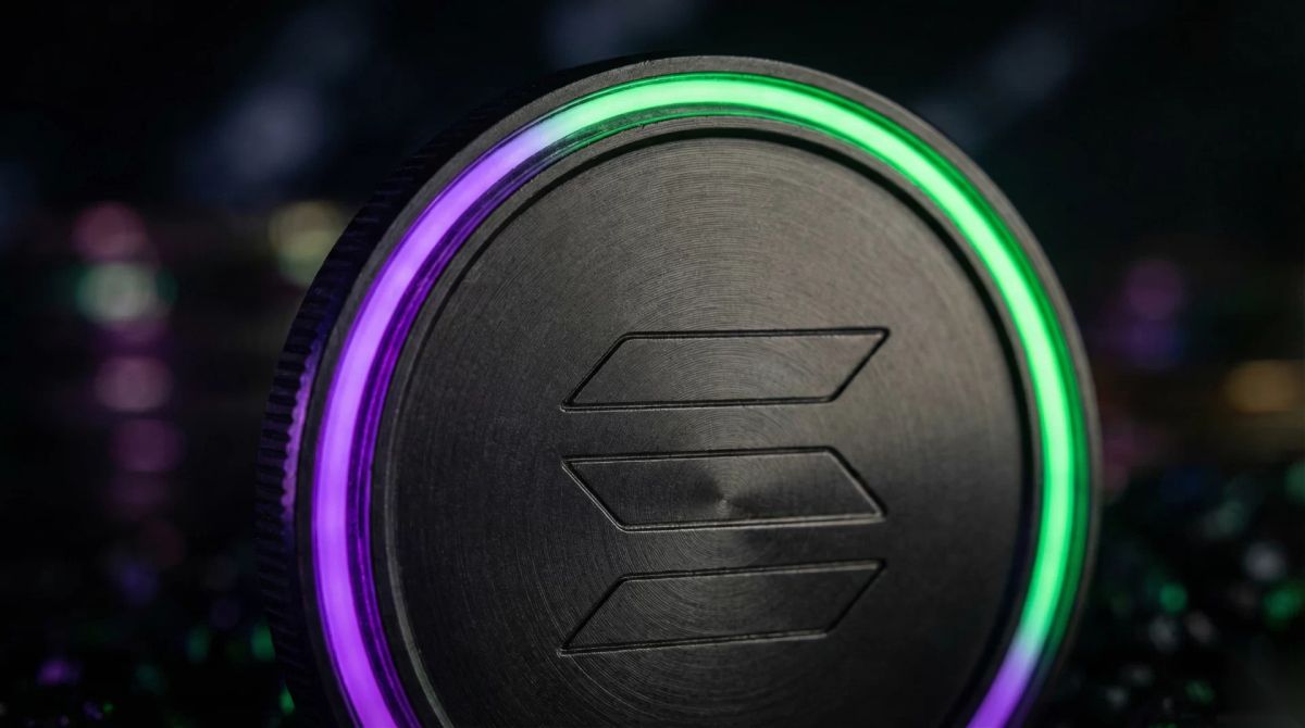Solana tokenized stock trading volume on VIDAx doubles traditional exchanges