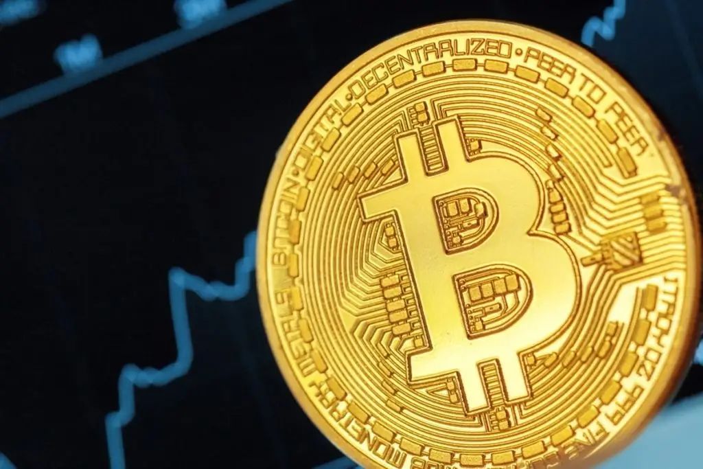 While Strategy Waited, Their Competitor Took Action: Bought 6,182 Bitcoin in a Single Week!