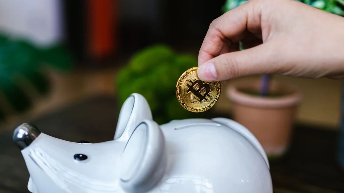Whale Alert Confirms $133,939,000 USDC Transfer from Aave