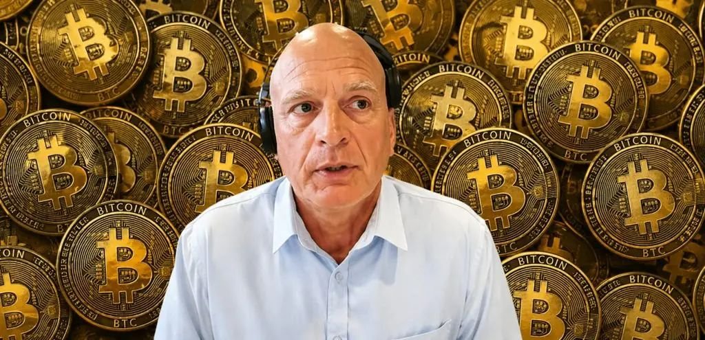 Bloomberg Analyst Makes Alarming Prediction for Bitcoin: $10,000—He Explained the Condition