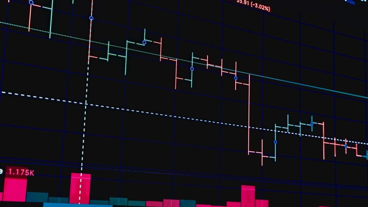 How Traditional Finance is Transitioning to Crypto