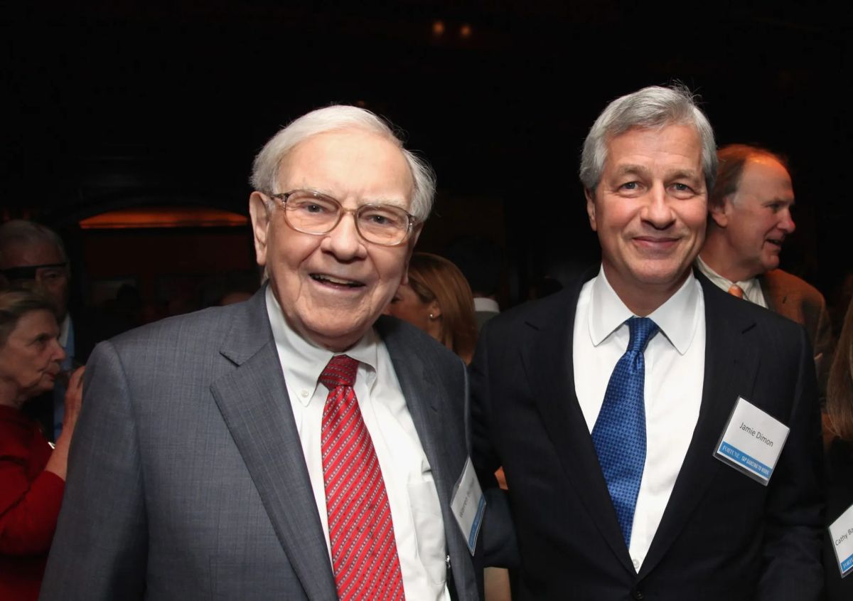 Jamie Dimon poached Warren Buffett’s protégé to run a $10 billion fund—he says Buffett’s response was ‘at least he’s going to you’