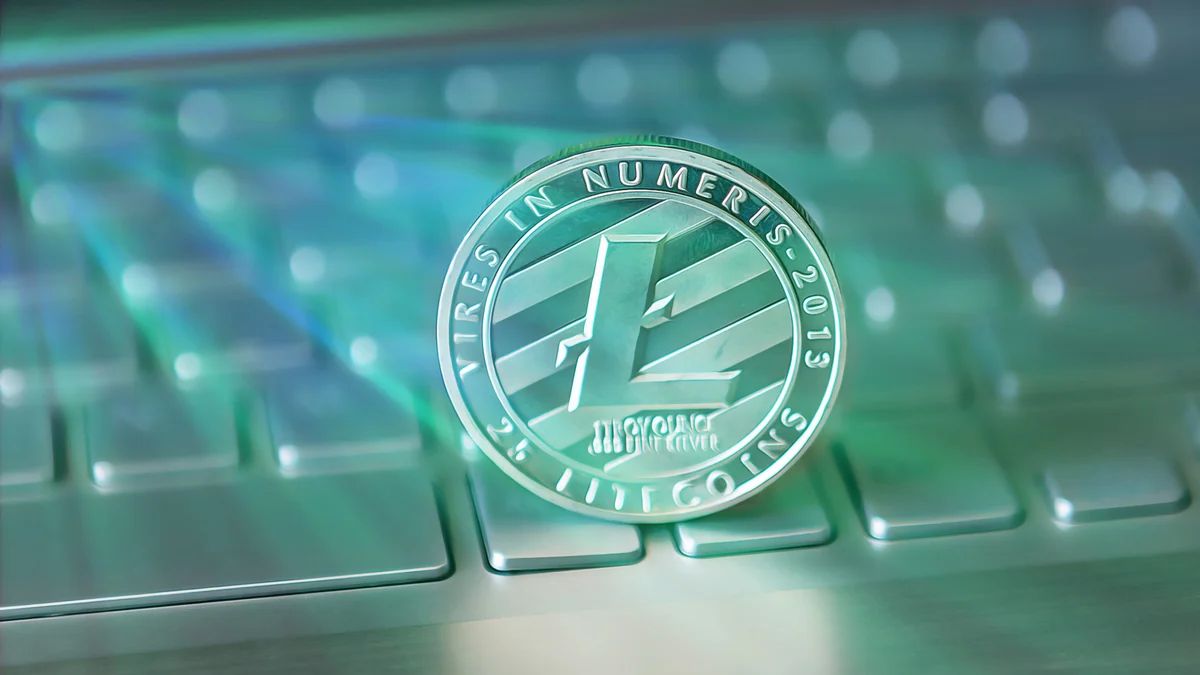 Litecoin falls 2% to $59.90 as traders watch key $59 support zone