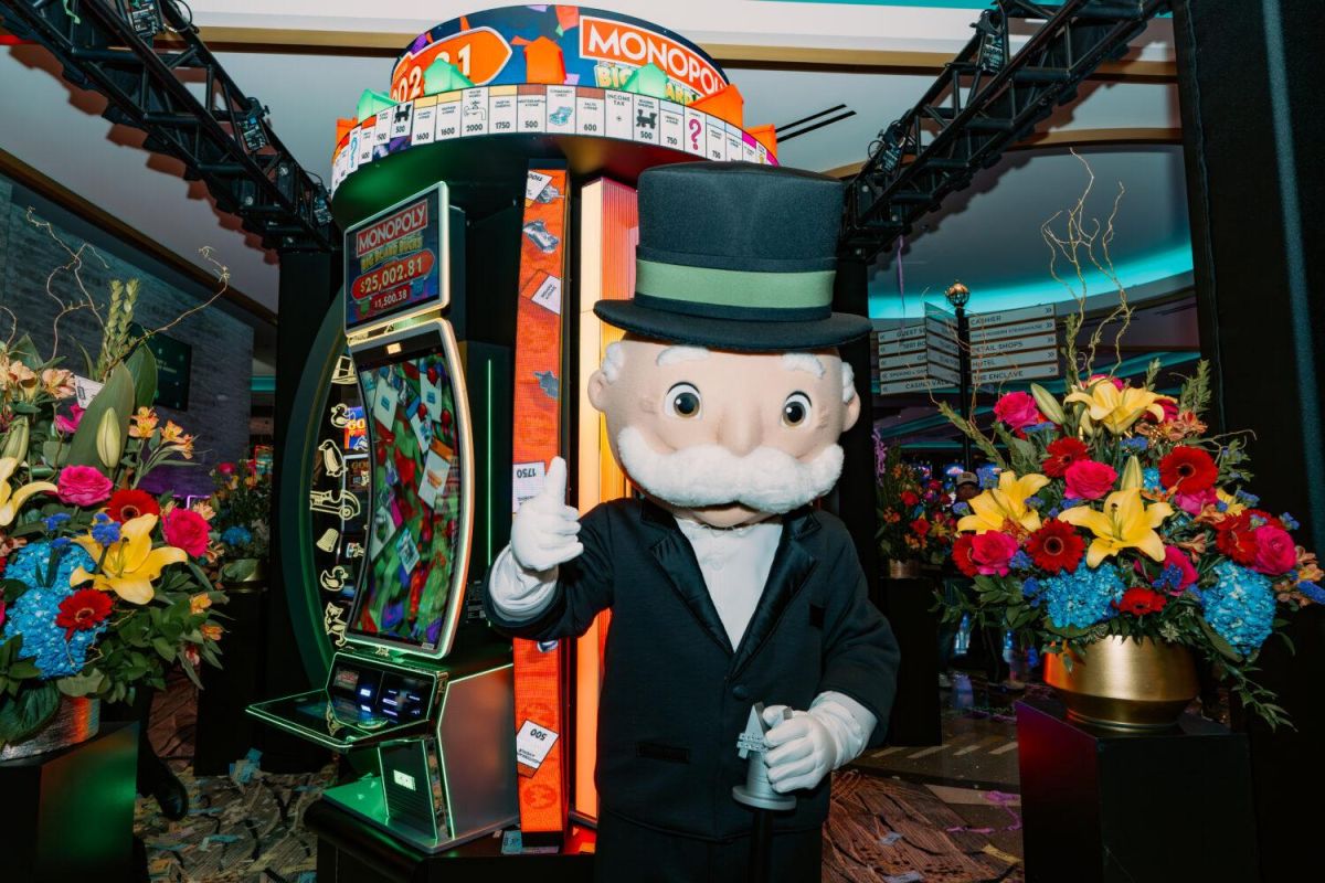 Stand pat on Aristocrat, analyst says