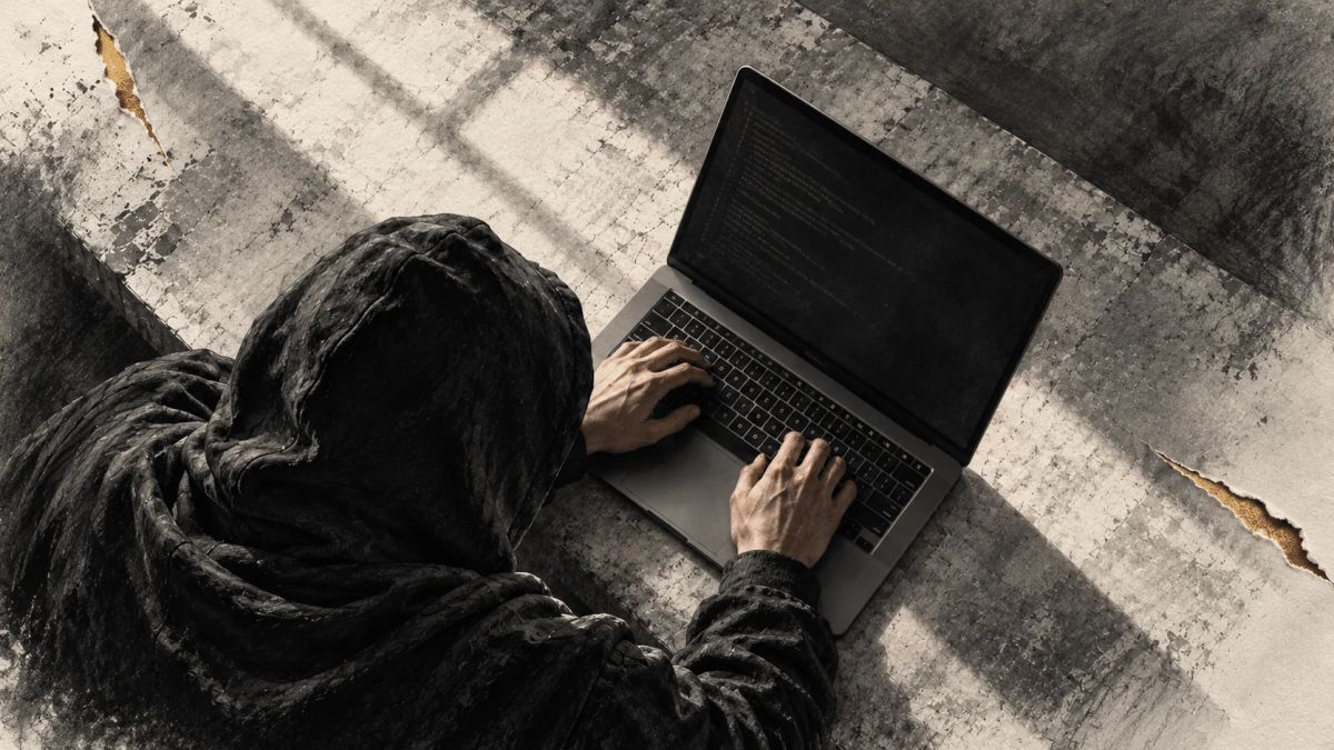 Flash-Loan Attacker Drains About $1 Million in USDC From Avalanche-Based Tranche Vault