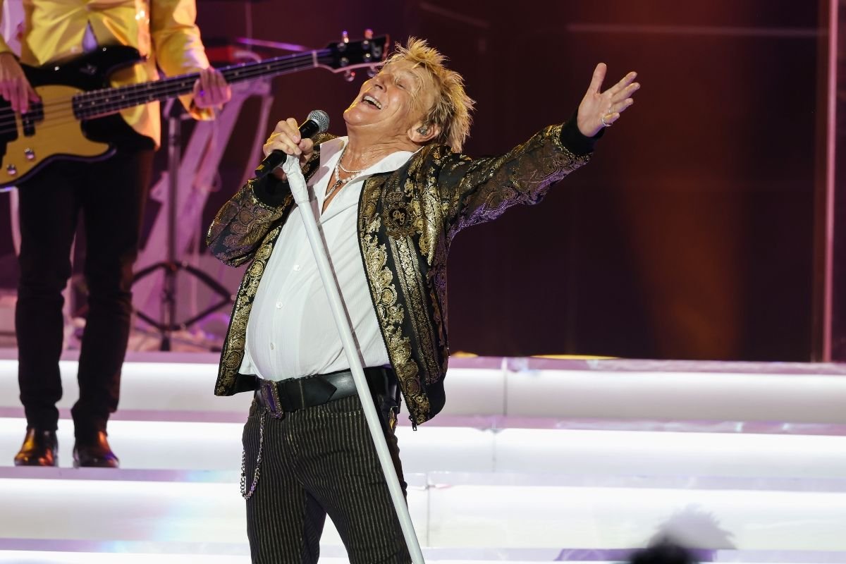 Rod Stewart Schedules New Casino Dates Following Las Vegas Residency Cancellation