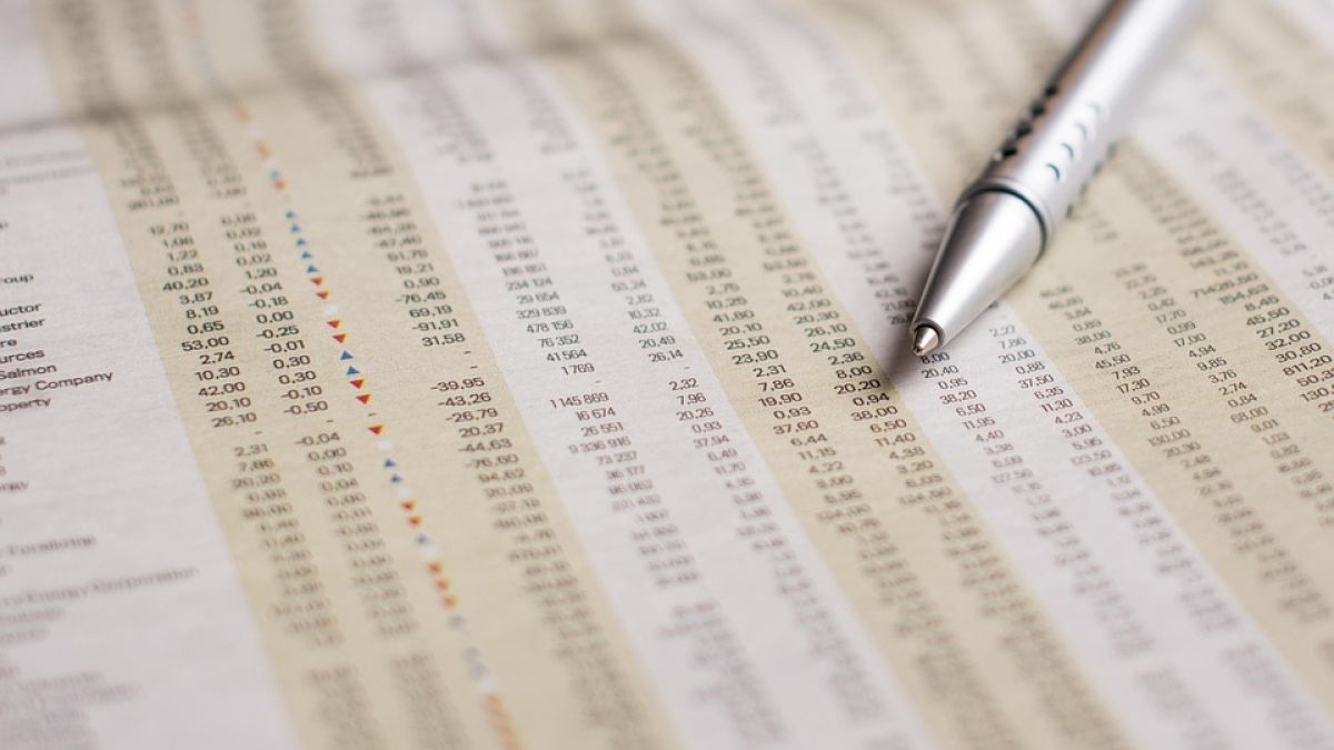 Crypto ETF Report: Weekly Inflows Hit $301M Ahead of October Fed Meeting