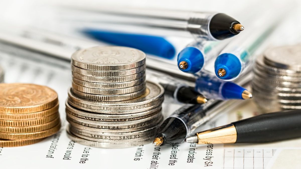 France Proposes Strict Tax Reporting Obligations for Self-Custody Crypto Users