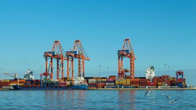 US lifts tariffs on Canadian goods, reshuffles trade relations