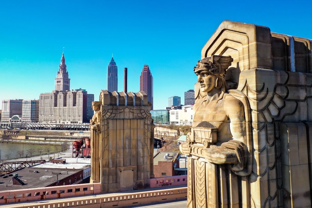 Ohio Targets Prediction Markets, Orders Licensed Sportsbooks to Comply
