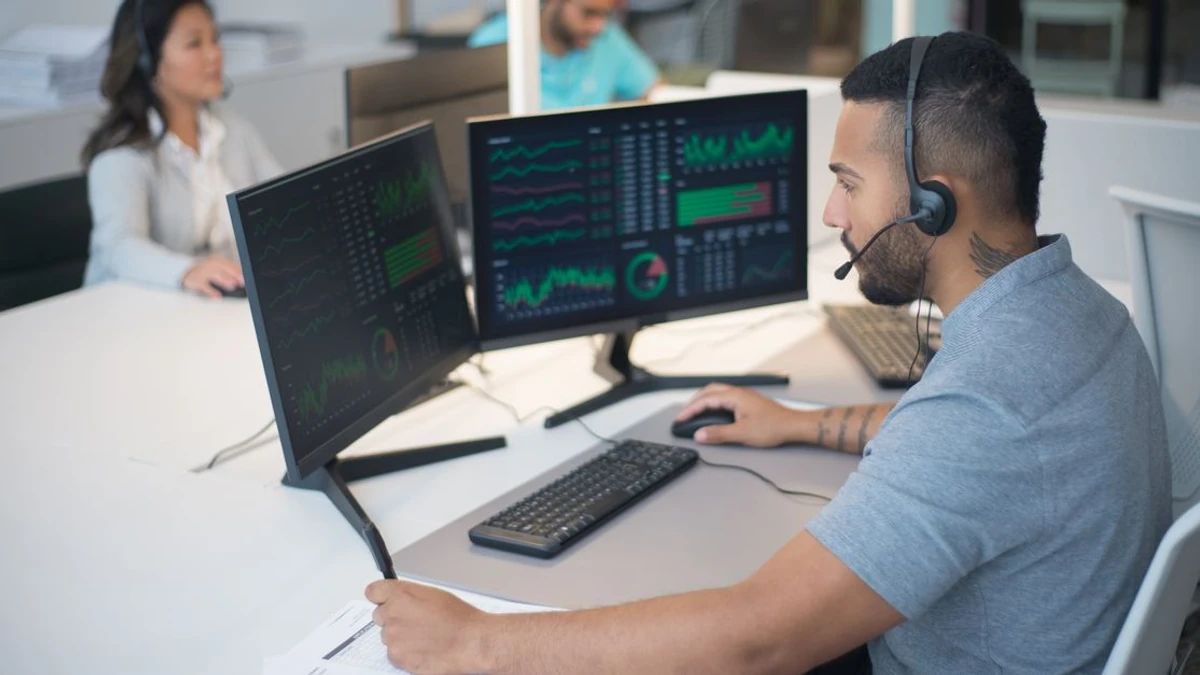 Uniswap Launches Live Trading for Robinhood Stock Tokens