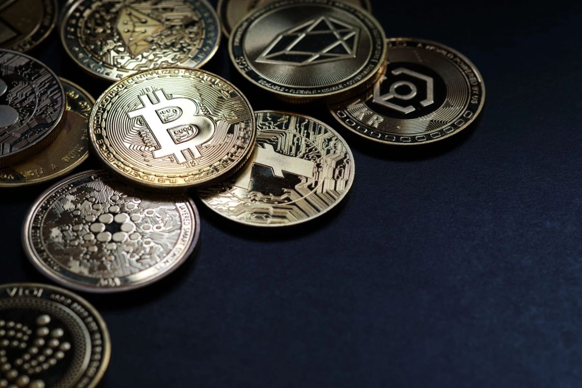 Crypto Fees Statistics 2026: The Real Cost of Sending and Trading and How to Reduce Them