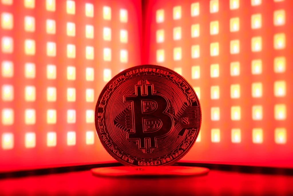 Experienced Analyst Issues Warning About Bitcoin: “It Shouldn’t Close Above This Level This Week, or There Could Be a Sharp Drop”
