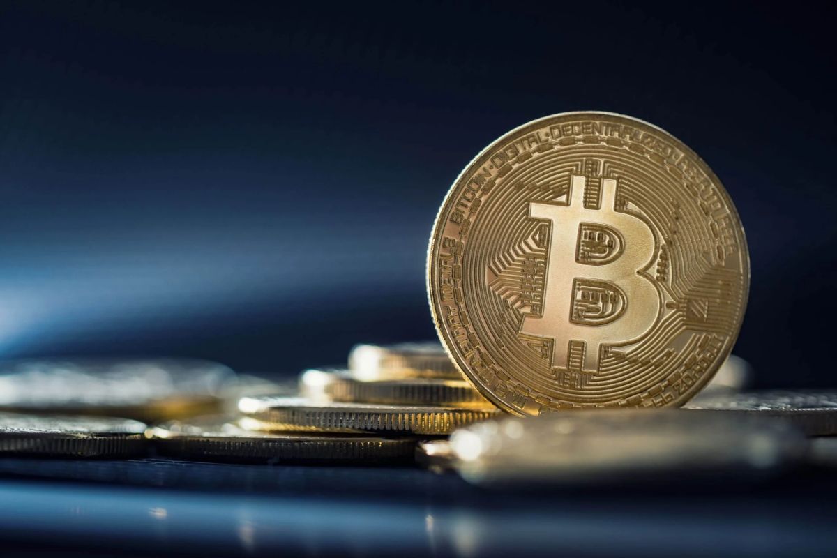 Bitcoin ETFs Explained: How They Work, Fees and Investment Risks