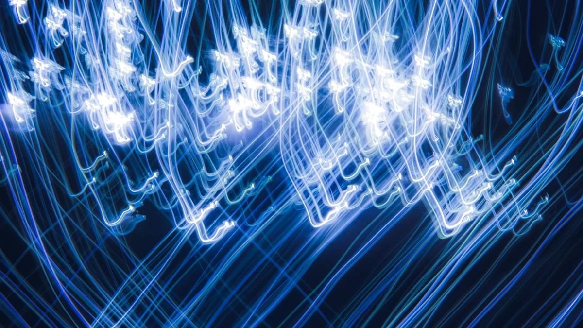 Massive 133.9M USDC Transfer to Aave Sparks Market Buzz