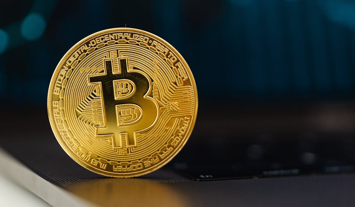 Strategy Buys Back $205M in STRC as Strive Adds $511M in Bitcoin