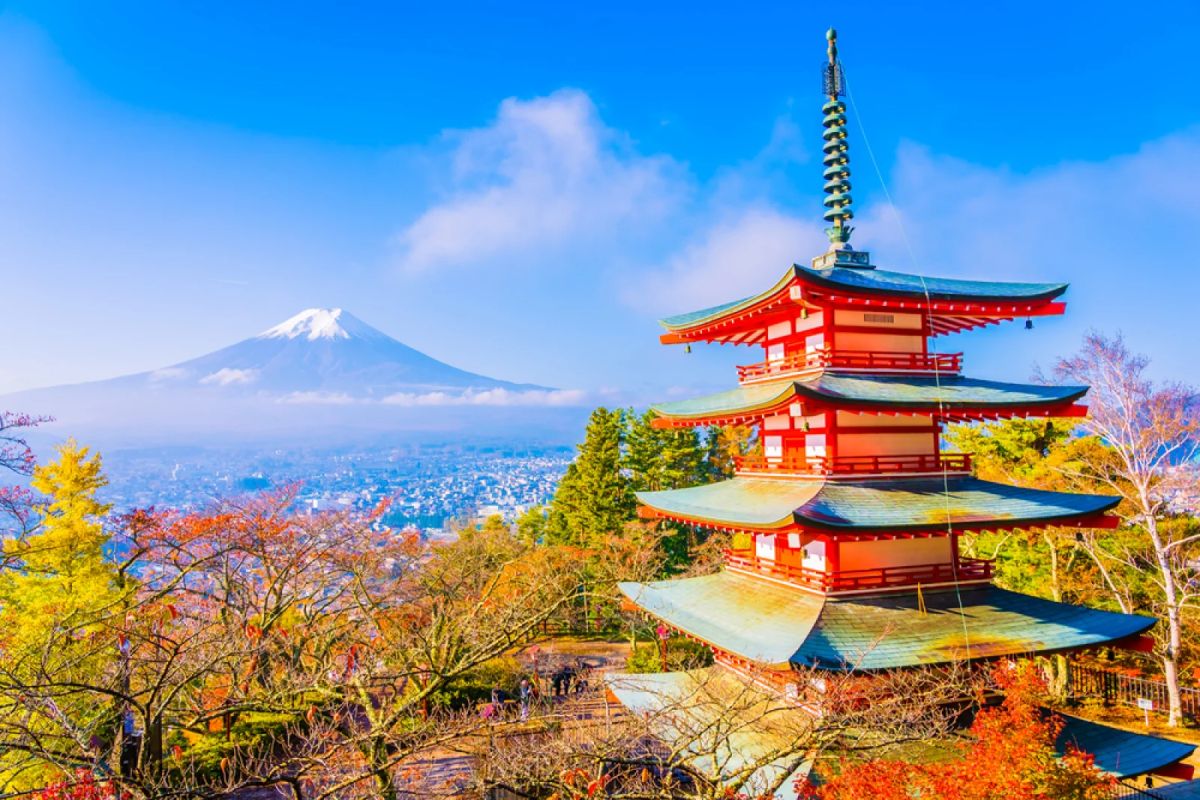 Japan Megabanks Test First Joint Yen Stablecoin: Where Does XRP Fit?