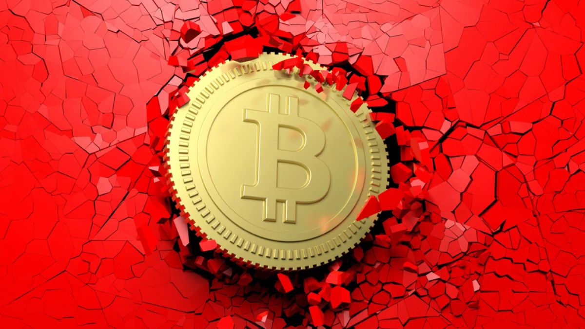 Bitcoin Treasury Stock Crashes 50% Amid Withdrawal Trouble