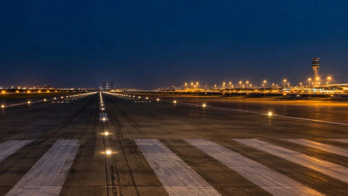 Saudi Airspace Closure Contracts Price Odds at 5.5% for November and 16.5% for January